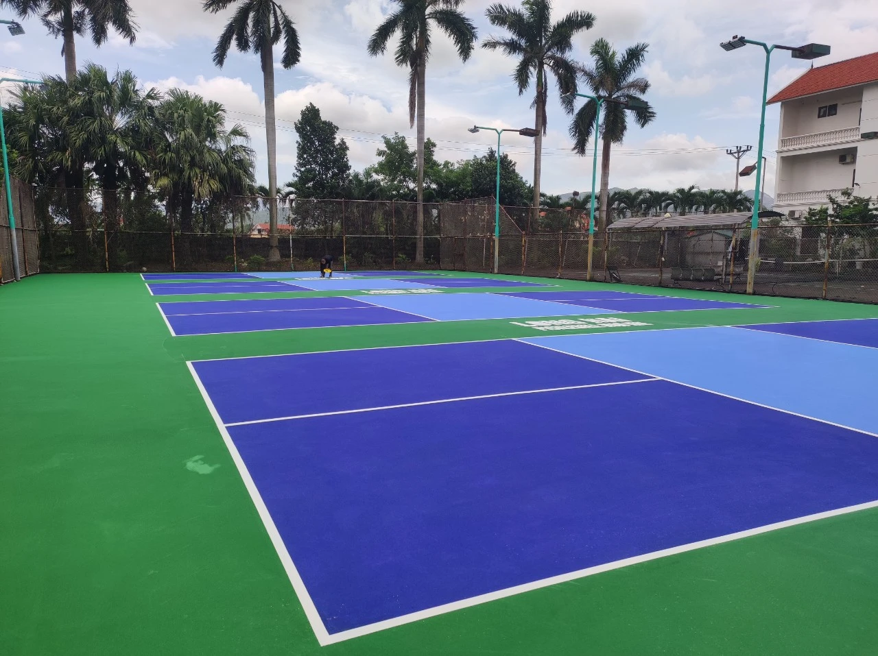 Sơn mới nền bê tông Ciment